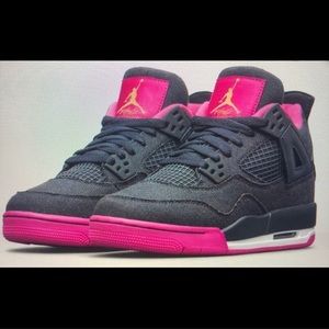Denim Pink Jordan 4’s